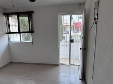 Venta de bonita casa en excelente fraccionamiento Valle Verde de Yautepec, Mor.
