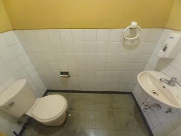 🏡 ALQUILER DE AMPLIA CASA EN JESÚS MARÍA – ZONA SEGURA Y CÉNTRICA