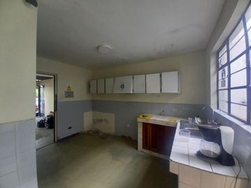 🏡 ALQUILER DE AMPLIA CASA EN JESÚS MARÍA – ZONA SEGURA Y CÉNTRICA