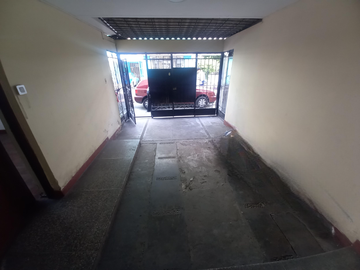 🏡 ALQUILER DE AMPLIA CASA EN JESÚS MARÍA – ZONA SEGURA Y CÉNTRICA