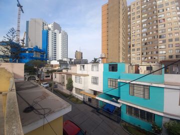 🏡 ALQUILER DE AMPLIA CASA EN JESÚS MARÍA – ZONA SEGURA Y CÉNTRICA