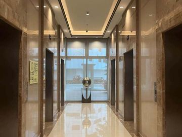 RESIDENTIAL CONDO FOR PARK MCKINLEY WEST TAGUIG