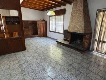 CASA EN VENTA 3 HABITACIONES BARRIO TAC SAN RAFAEL MENDOZA