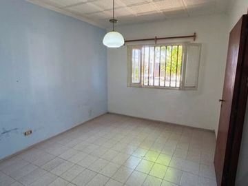 CASA EN VENTA 3 HABITACIONES BARRIO TAC SAN RAFAEL MENDOZA
