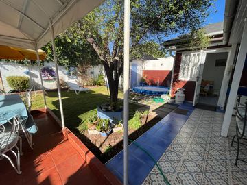 Casa 3 dormitorios 1 baño, Villa Santa Carolina Macul