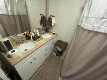 Casa 3 dormitorios 1 baño, Villa Santa Carolina Macul