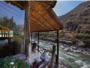 Vendo Hotel en el Valle Sagrado, Cusco - Huarán - 25 habitaciones - Vista espectacular.