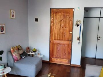 Dpto Remodelado en Providencia, 2D 1B Con Estacionamiento