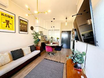 ESPECTACULAR OPORTUNIDAD EN HUECHURABA CON PATIO Y 2E