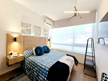 ESPECTACULAR OPORTUNIDAD EN HUECHURABA CON PATIO Y 2E