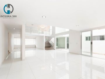 Casa de Lujo en Venta - Zona Plateada, Pachuca
