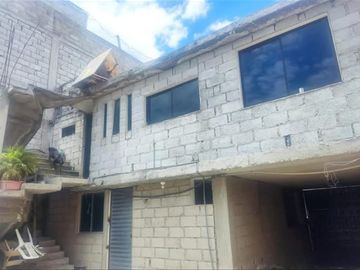 Venta de casa de 120 m2 de contrucción con 1 terreno de 250 m2 en Marianitas de calderón.
