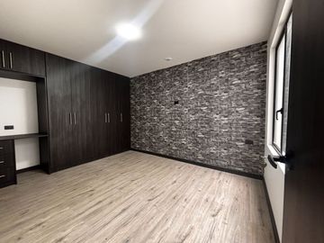 Casas de Venta en Cuenca Ecuador casa con departamentos