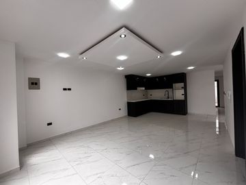 Casas de Venta en Cuenca Ecuador casa con departamentos
