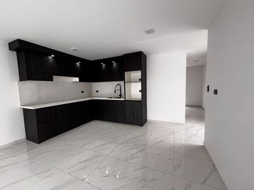 Casas de Venta en Cuenca Ecuador casa con departamentos