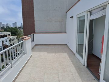 ALQUILO EXCLUSIVO DUPLEX A UNA CUADRA DEL LIMA CRICKET &FOOTBALL CLUB EN MAGDALENA