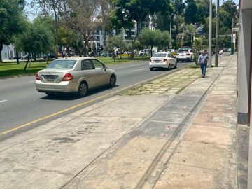 SE ALQUILA EN SAN BORJA NORTE CUADRA 9 - 2 DORMITORIOS - 2 BANOS