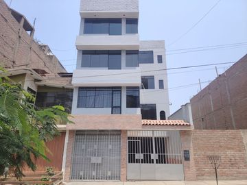 🏡 ¡Gran Oportunidad! Venta de Casa de 4 Pisos en Carapongo – Independiente y Rentable