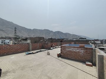 🏡 ¡Gran Oportunidad! Venta de Casa de 4 Pisos en Carapongo – Independiente y Rentable