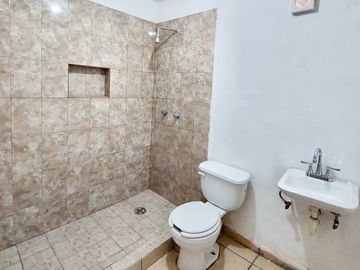Casa en venta al sur de Hermosillo – Fraccionamiento Altares, 2 recámaras y opción a tercera