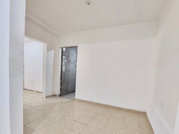 Casa en venta al sur de Hermosillo – Fraccionamiento Altares, 2 recámaras y opción a tercera