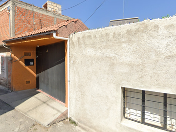 CASA EN CALLE ESTRELLA, COL. CENTRO, ZAPOTLAN DE JUAREZ, HIDALGO. ¡NO CREDITOS!
