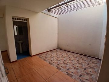 Venta hermosa casa, La Pedrera, Copacabana Antioquia.