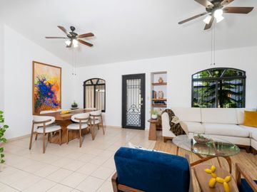 Disfruta la tranquilidad de la ribera en esta bonita casa en Mirasol!