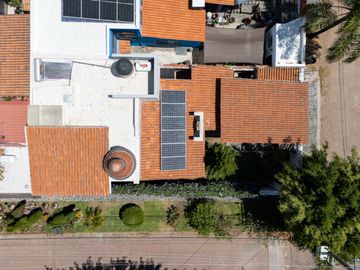 Disfruta la tranquilidad de la ribera en esta bonita casa en Mirasol!