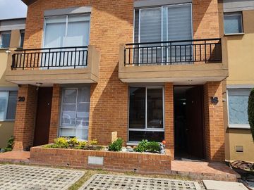 SE VENDE CASA CAMPESTRE MADRID (HACIENDA CASA BLANCA EL CANEY)