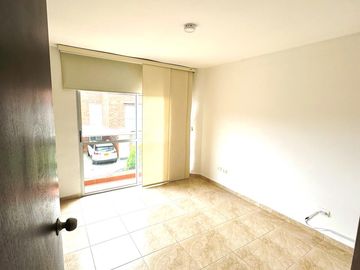 CASA SECTOR GALICIA  PEREIRA