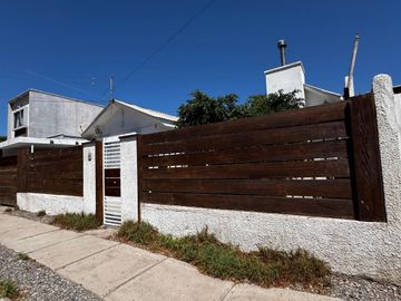SE VENDE CASA EN VILLA LOS OLIVOS