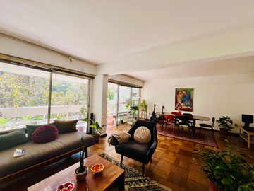 Se Vende 3dorm.+servicio, Estacionamiento. Metro Alcántara