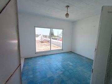 EN RENTA,  AMPLIO DEPARTAMENTO AVENIDA EMILIANO ZAPATA, 4 RECÁMARAS, ESTUDIO