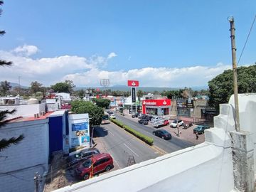 EN RENTA,  AMPLIO DEPARTAMENTO AVENIDA EMILIANO ZAPATA, 4 RECÁMARAS, ESTUDIO