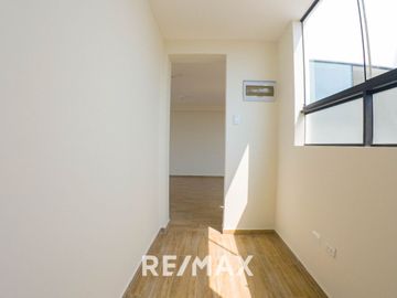 DEPARTAMENTO FLAT ESPACIOSO | DE ESTRENO | 5TO PISO | CERCA A LA BASE AEREA LAS PALMAS