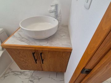 NUEVA CASA con 4 recamaras y 4 baños en Fraccionamiento Privado en Tequisquiapan