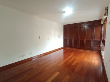 VENTA DEPARTAMENTO EN SURCO – VALLE HERMOSO – LOS INGENIEROS