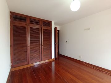 VENTA DEPARTAMENTO EN SURCO – VALLE HERMOSO – LOS INGENIEROS