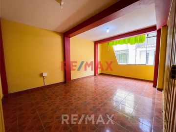 VENTA DE CASA EN PUENTE PIEDRA