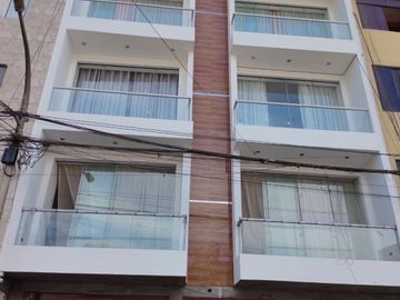 VENTA DE DEPARTAMENTO EN 5TO PISO EN S.M.P