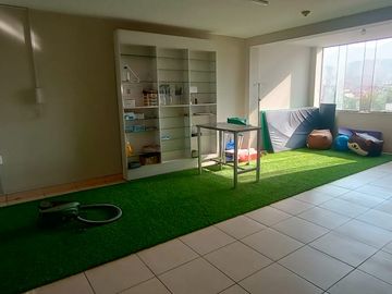 SE VENDE EDIFICIO DE 5 PISOS EN PLENA PANAMERICANA NORTE - PUENTE PIEDRA