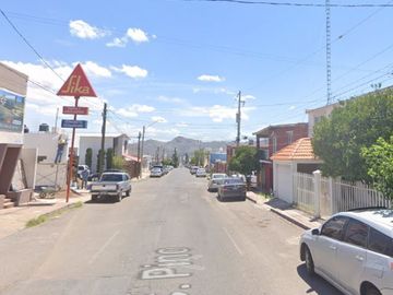 ¡¡ÚNICA OPORTUNIDAD!! CALLE PINO COLONIA LAS GRANJAS, CHIHUAHUA, CHIH. PRECIO MUY POR DEBAJO DE SU VALOR COMERCIAL YA QUE ES UN REMATE BANCARIO.
