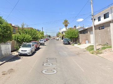 ¡¡ÚNICA OPORTUNIDAD!! CALLE PINO COLONIA LAS GRANJAS, CHIHUAHUA, CHIH. PRECIO MUY POR DEBAJO DE SU VALOR COMERCIAL YA QUE ES UN REMATE BANCARIO.