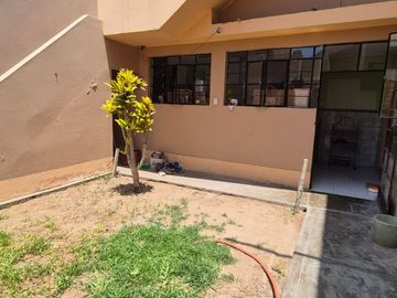 VENDO CASA EN LA PERLA - URB SIMA
