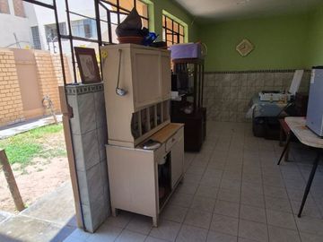 VENDO CASA EN LA PERLA - URB SIMA