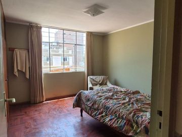 VENDO CASA EN LA PERLA - URB SIMA