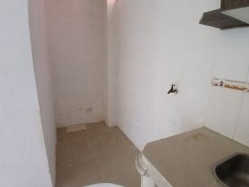 VENTA CASA RENTERA CDLA. ORQUIDEAS AV. FCO ORELLANA