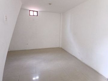 VENTA CASA RENTERA CDLA. ORQUIDEAS AV. FCO ORELLANA