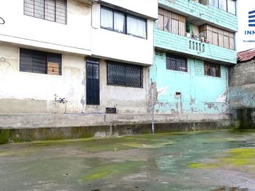 🏡 Casa de 2 pisos en San Bartolo – 3 habitaciones, patio y excelente ubicación 🔑
